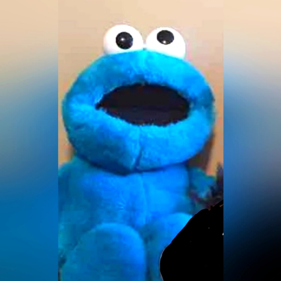 Vintage Talking Cookie Monster - Picture 2 of 2